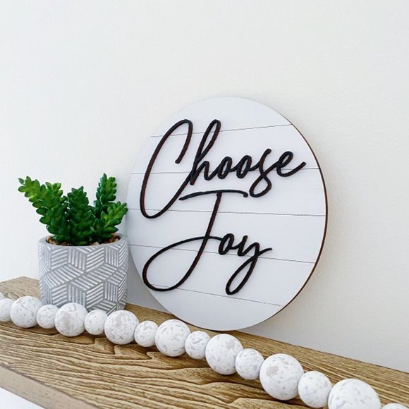 Handmade 'Choose Joy' Sign 8 Inch Round Wood - Picture 2 of 4